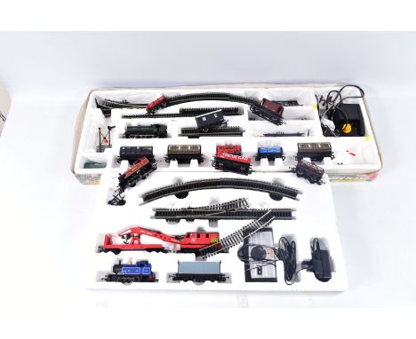 THREE BOXED HORNBY RAILWAYS OO GAUGE TRAIN SETS, 'G.W.R. Mixed Traffic', No.R694, 'Midland Star', No.R1137 and 'Breakdown Hau
