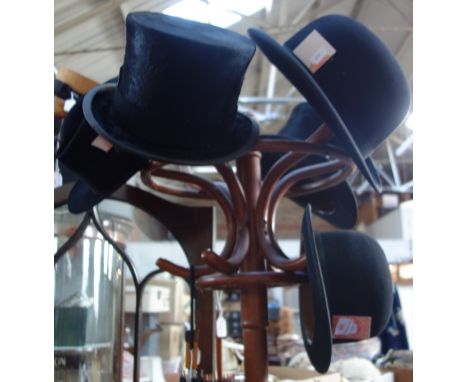 A GENTLEMAN'S VINTAGE TRILBY HAT from Scotts, two gents' bowler hats and two top hats (5)