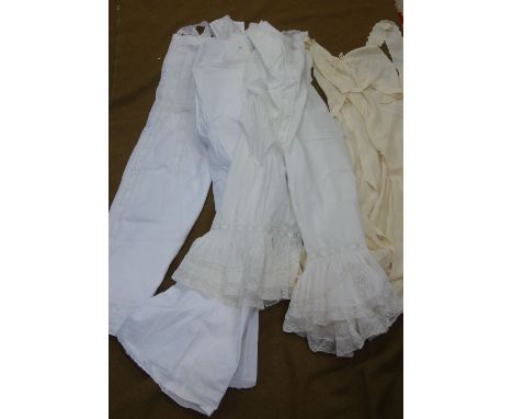 A COLLECTION OF VINTAGE LADIES NIGHT WARE