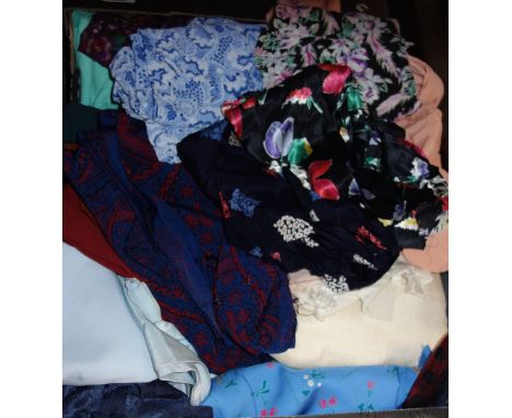 A COLLECTION OF VINTAGE TEXTILE REMNANTS