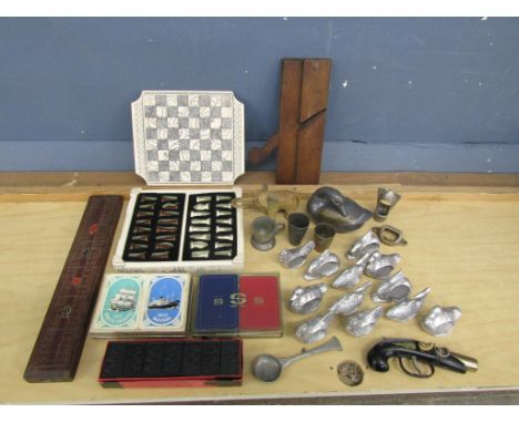Collectors lot to include chess set, napkin rings, gun lighter and wood plane etc&nbsp;