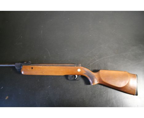 Diana Series 70 air rifle with case