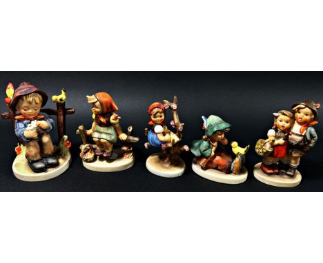 A mixed collection of Goebel and Royal Doulton porcelain figures (16) 