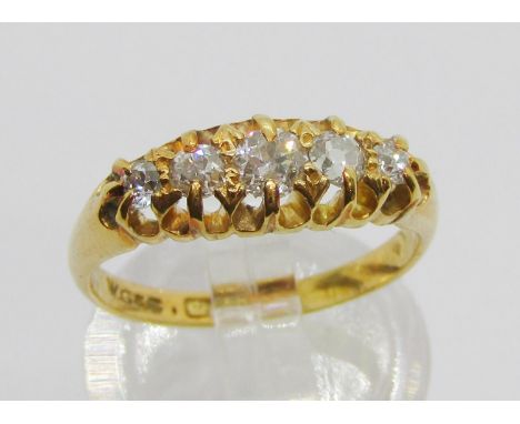 Antique 18ct graduated five stone diamond ring, centre stone 0.15ct approx, maker 'W.G&amp;S', Birmingham, size M/N, 3.5g 