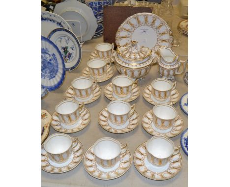 A Copeland 8259 pattern eleven piece tea service including tea pot, milk jug and bread plates