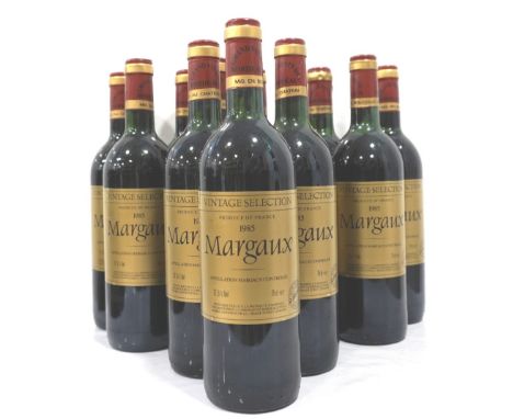 CASE OF MARGAUX 1985 VINTAGE SELECTIONA case of 12 bottles of Margaux 1985 vintage selection Bordeaux.  75cl.  12.5% abv.  Bo