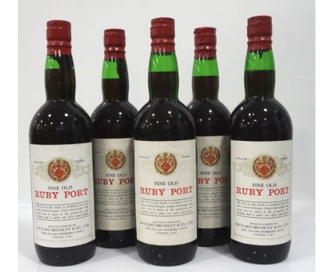 CASE OF 15 BOTTLES FINE OLD RUBY PORTA full wooden case of 15 bottles of Fine Old Ruby Port selected and shipped by Richard B