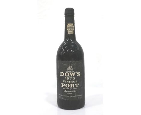 DOW'S 1975 VINTAGE PORTOne bottle of the well regarded 1975 Vintage Dow's Port.  Somewhat overshadowed by the other great vin