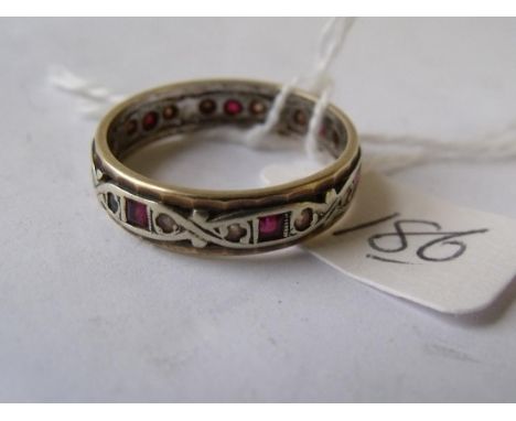 9ct ruby eternity ring approx size 'R' 3.9g    