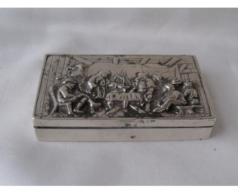 Dutch snuff box embossed with figures 3”  wide 75g        