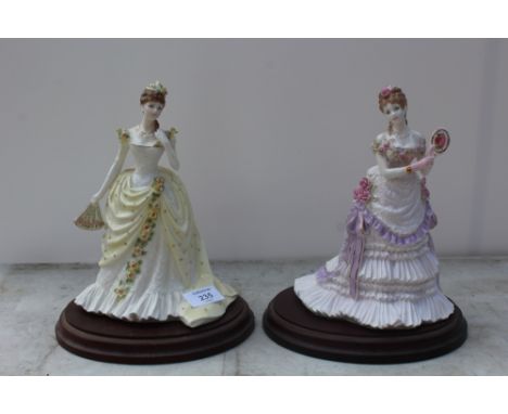 TWO LIMITED EDITION ROYAL WORCESTER FIGURES - SPLENDOR AT COURT 'THE EMBASSY BALL' AND SPLENDOR AT COURT 'A ROYAL PRESENTATIO
