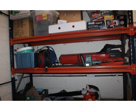 SHELF OF GARDEN ELECTRICS ETC TO INCLUDE HEDGE TRIMMER AND EXTENSION LEADS