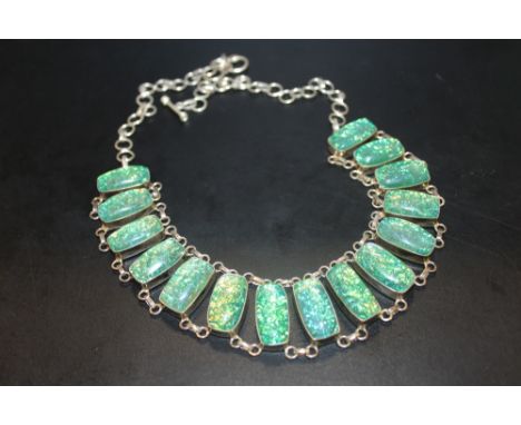 A LARGE STERLING SILVER OPAL EFFECT NECKLACE