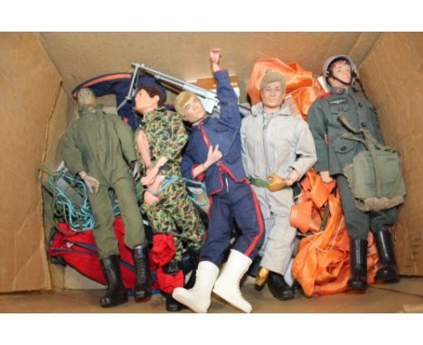 A COLLECTION OF VINTAGE PALITOY ACTION MAN FIGURES AND ACCESSORIES ETC