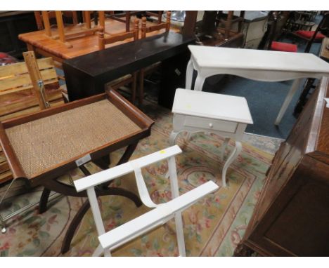 TWO MODERN CONSOLE TABLES, SIDE TABLE AND TWO STANDS ETC (6)