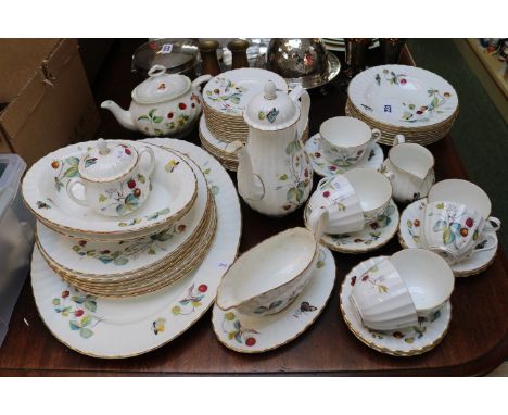 Royal Worcester Strawberry Fair pattern dinner service 