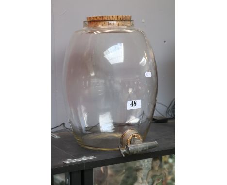 Large Glass Oil Jar with dispensing tap 
