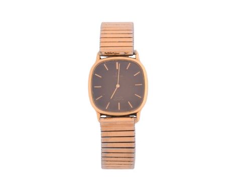 An Omega DeVille quartz dress watch, featuring a Swiss-made quartz movement in a steel gilt case measuring 30mm with a black 