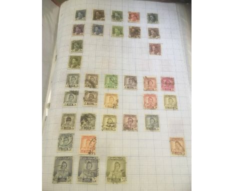 STAMPS World collection in 2 boxes, 23 ring binders with stamps of various countries, China, USA, New Zealand, Belgium to nam