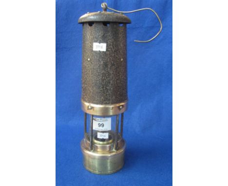 Original brass miner's safety lamp in worn and used condition, unnamed.(B.P. 24% incl. VAT)