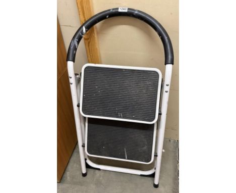 A 2 step, step ladder