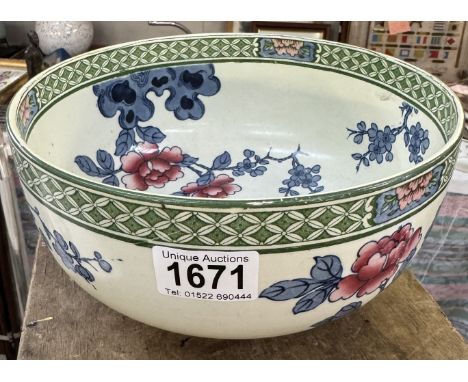 A vintage Leighton pottery Chinese Peony fruit bowl