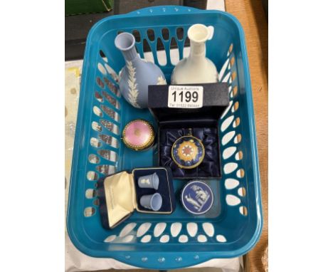 A boxed Royal Worcester pill box, Wedgwood pill box, thimbles &amp; vase etc.