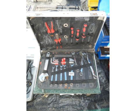 A part Halfords tool kit in hard case