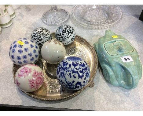 Sadler teapot etc.