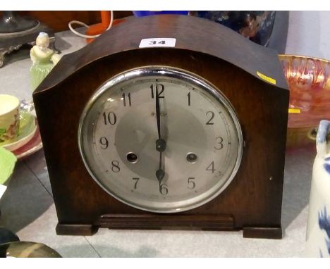 Oak cased mantle clock