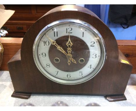 Mahogany mantle clock