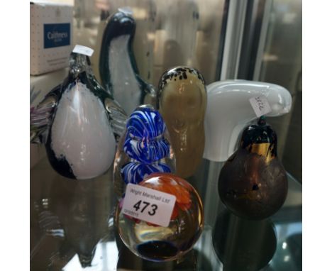 A mixed group of glass paperweights to include a Wedgwood polar bear, a Wedgwood owl and penguin, together with further Caith