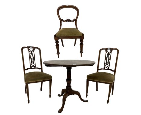 Pair early 20th century mahogany dining chairs, pierced back with satinwood banding, upholstered sprung seat, square tapering