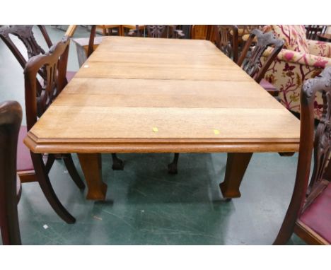 Heavy oak kitchen table on chunky legs 