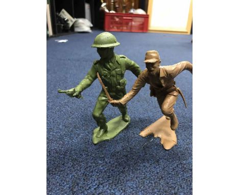 LARGE LOT OF VARIOUS TOY SOLDIERS INCLUDING TIMPO, MARX, ETCtogether with a 'Marx-Tronic Switcher' train set, model vehicle, 