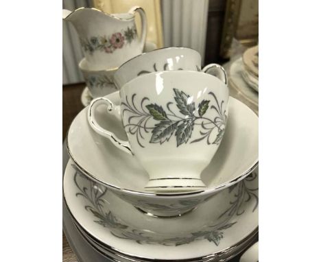 ROYAL TUSCAN PART DINNER SERVICE AND PARAGON PART TEA SERVICE