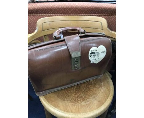 VINTAGE BRIEFCASEalong with a pair of Libracso kitchen scales