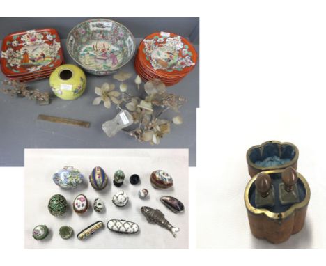 Qty of Oriental wares to include famille verte bowl, jade flowers, Chinese plates &amp; dishes in orange &amp; blue palette, 