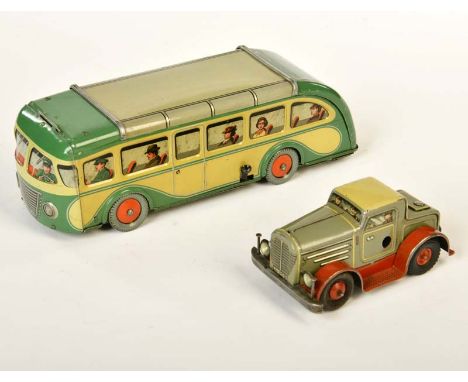   Arnold, Reisebus mit Zugmaschine, Blech, UW ok, min. LM, Z 1-2        Arnold, Touring Coach with Tractor, tin, cw ok, min. 