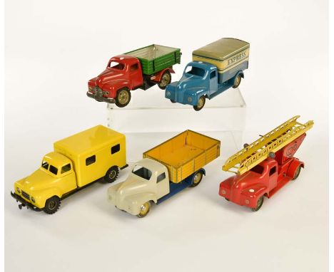   MS u.a., LKW + Feuerwehr, DDR, 22 + 25 cm, Blech, LM, meist Z 2        MS a.o., Trucks + Fire Engine, GDR, tin, paint d., m