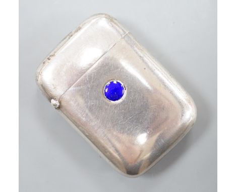 A late Victorian silver  and enamel push button vesta case, Frederick Edmonds, London, 1898, 51mm.