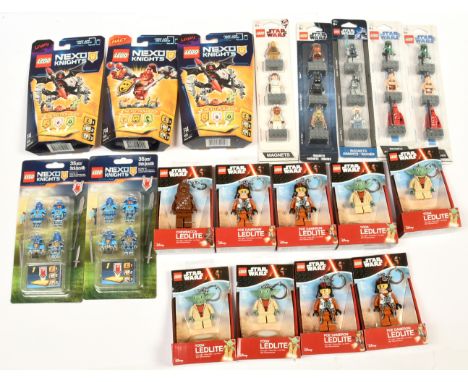 Lego Collectables x 19 includes Lego Star Wars LED Lites x 9 (Yoda x4, Poe Dameron x4, Chewbacca x1), Lego Star Wars minifigu