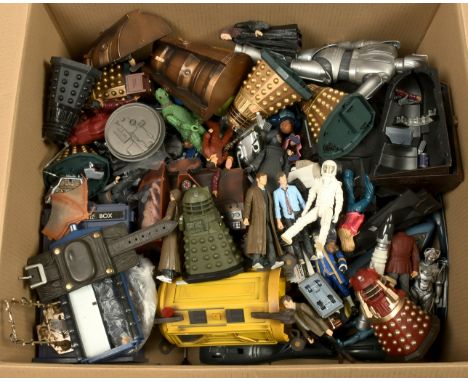 Quantity of Character Options modern Doctor Who figures, play-sets and accessories, generally Good incomplete. (qty)
