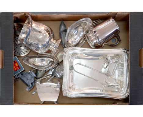 MISCELLANEOUS PLATED WARE TO INCLUDE A PAIR OF PIERCED OVAL SWEETMEAT BASKETS 16.5CM W, TEA CADDY AND TWO ENTREE DISHES AND C