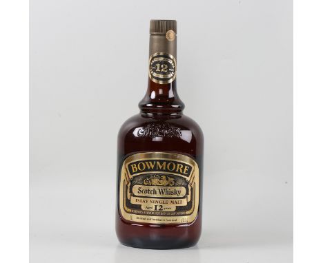 Bowmore Islay 12 year old single malt Scotch whisky, circa 1980, boxed (1).Buyer’s Premium 29.4% (including VAT @ 20%) of the