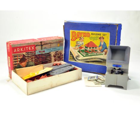 Arkitex Model Kit from Triang Spot-on plus Bayko Building Set and slide projector. Unchecked for completeness. Hence F. 