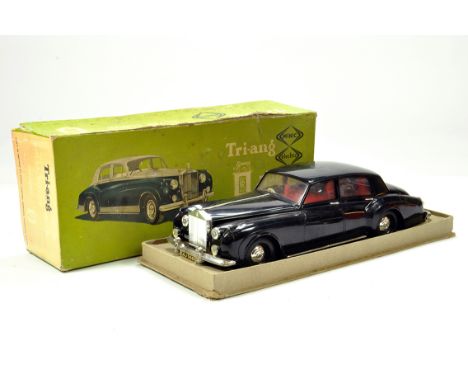 Triang Minic 1/20 scale electric plastic model of a Rolls Royce Silver Cloud. Generally G in G Box.