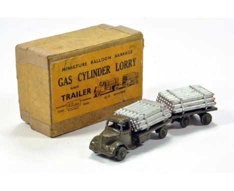 Britains Set No. 1879 00 Scale Lorry with Hydrogen Cylinders. Generally G in G Box.