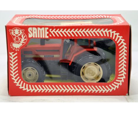ROS 1/24 Farm Issue Comprising SAME Galaxy Tractor. E to NM in Box.