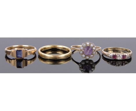 4 Various gold rings,comprising 22ct band, 5.5 grams, 18ct 5 stone ruby and diamond ring, 9ct amethyst and pearl ring and unm